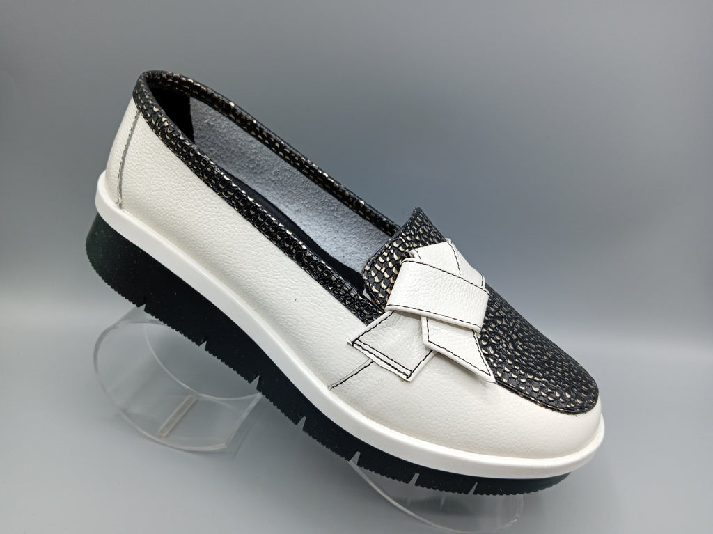 Mocasín Banco Negro ADDIC AND6061BLNE