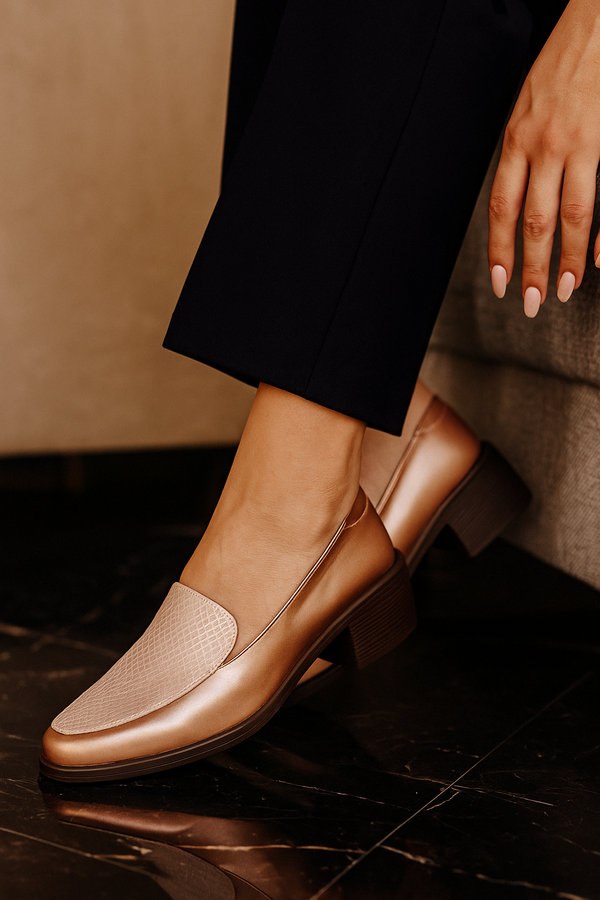 Mocasín Ejecutivo Charol Oro Rosa ADDIC NZF143CGOR