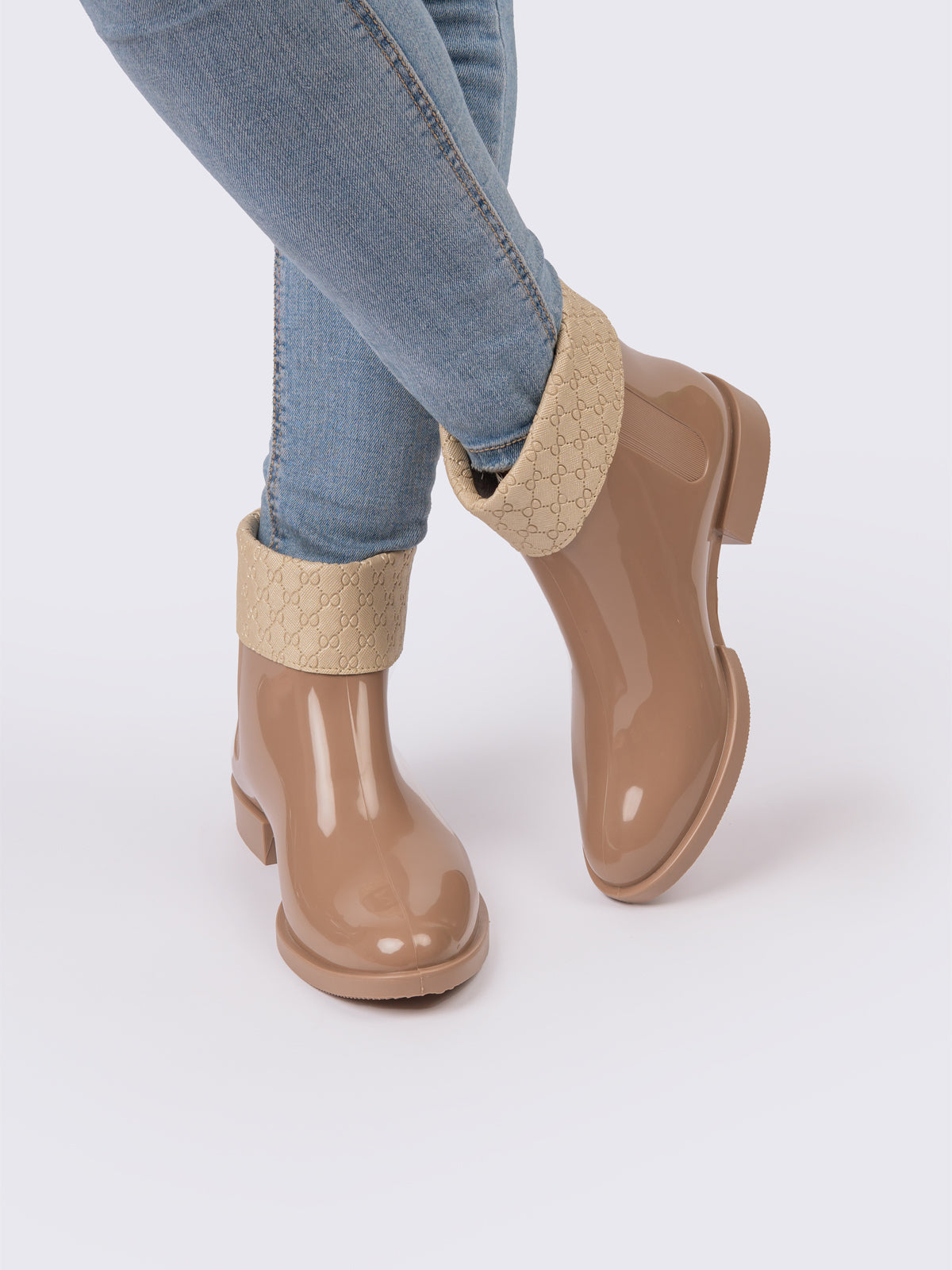 Botas cano curto tendencia hot sale 2019