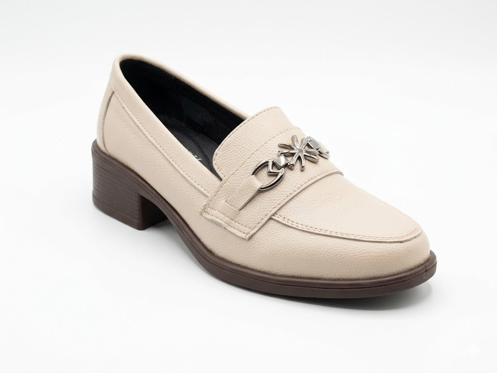Mocasín Ejecutivo Beige ADDIC NZF135BE - www.zitiocr.com