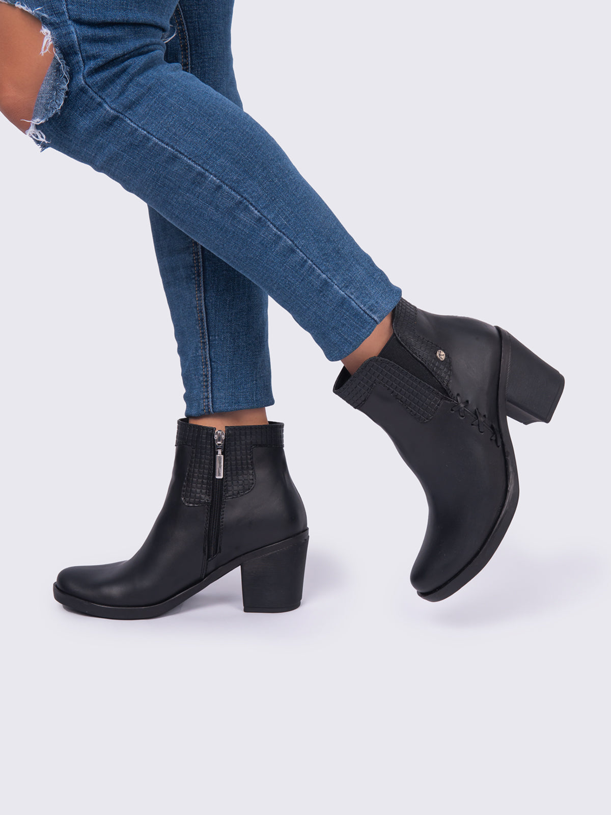 Botin dama online negro