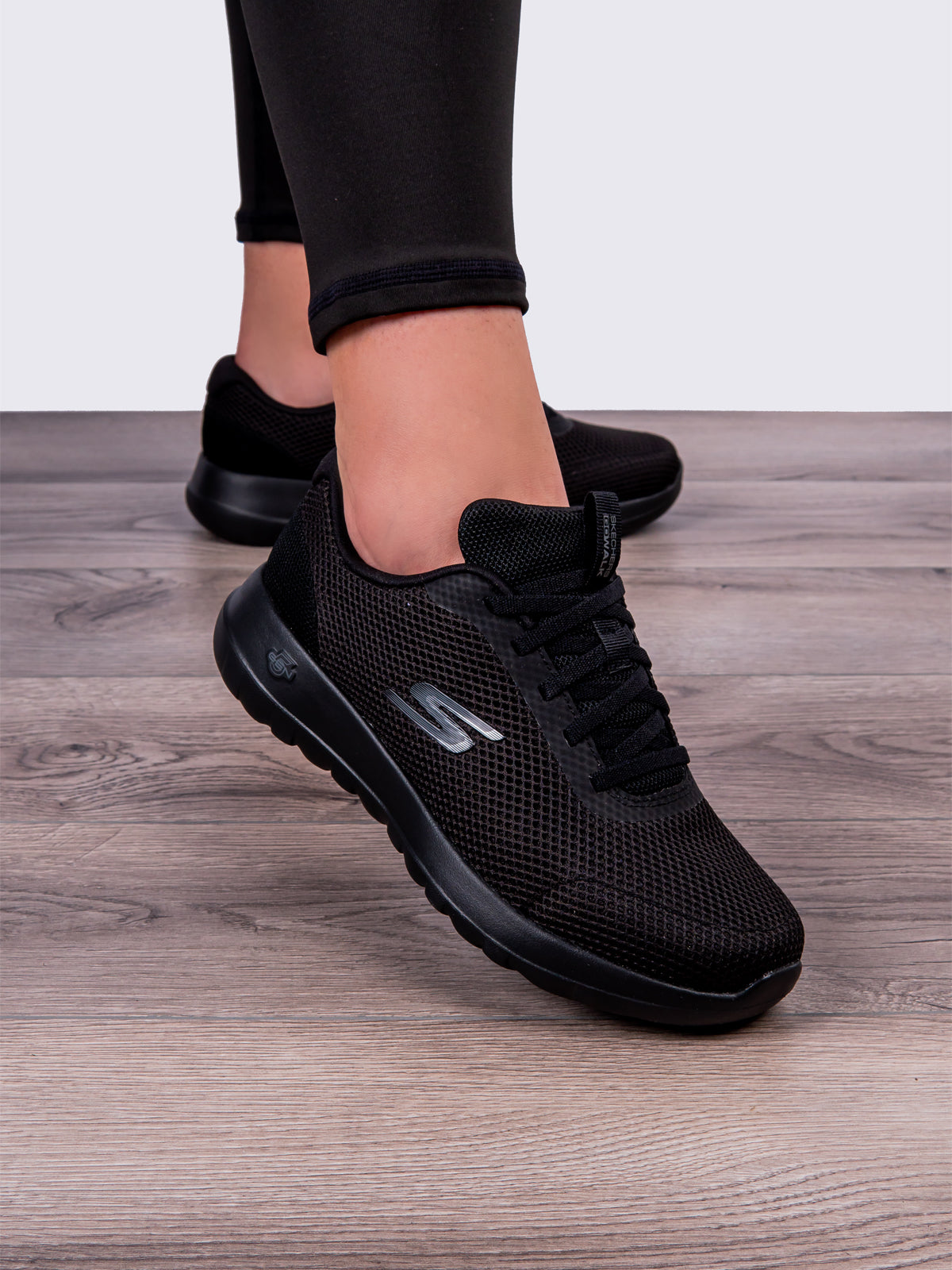 New skechers on sale mujer negro